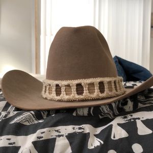 The Roundup felt cowboy hat, size 7 1/8